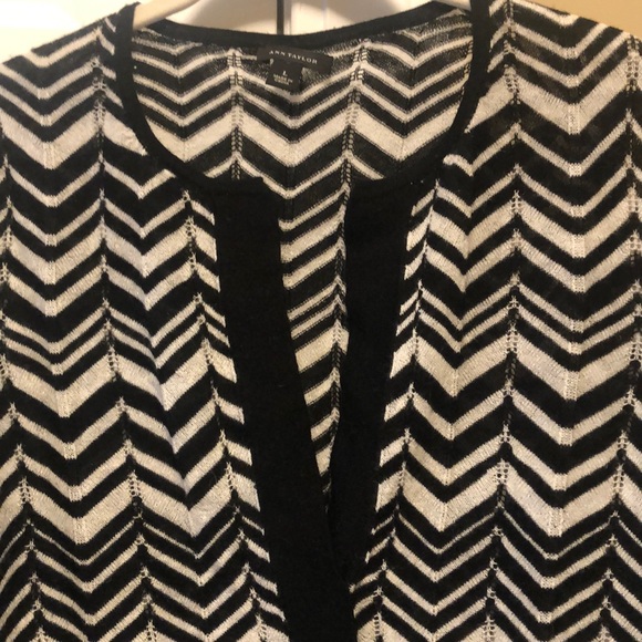 Great Ann Taylor Sweater - Picture 7 of 7